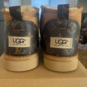 UGG LV Monogram Ultra Mini Boots - W8
